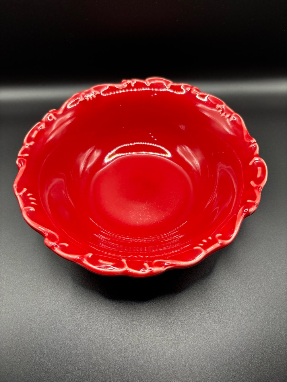 Vintage Loucarte Portugal Red Scalloped Ceramic Bowl - Excellent Condition-7”